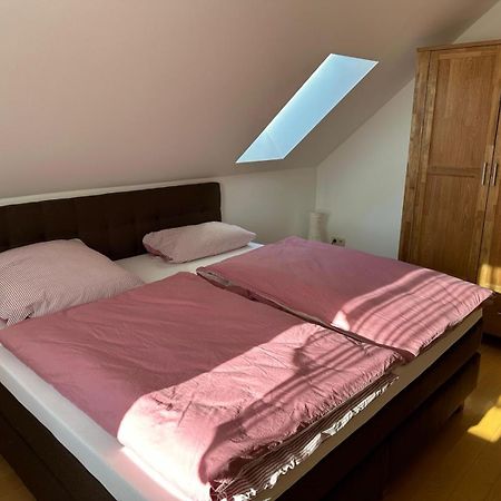 Ferienwohnung Am Muehlenwanderweg Straufhain ภายนอก รูปภาพ